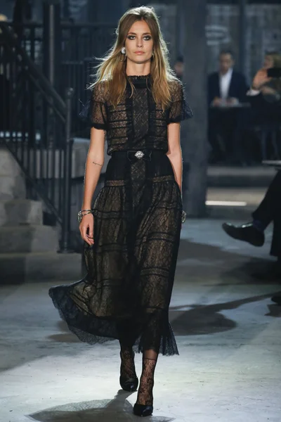 Look 85